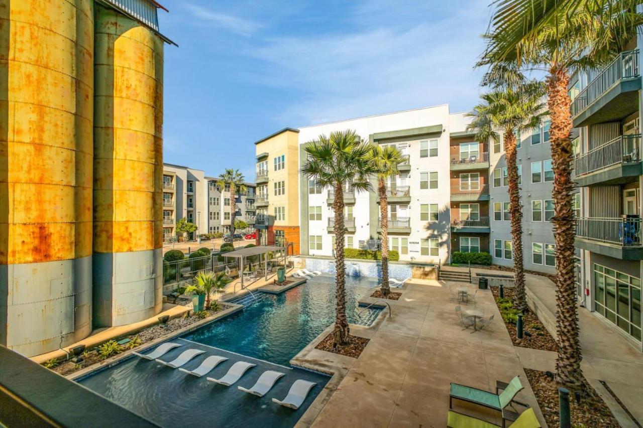 1 Bd Luxury Stay With Pool Near Riverwalk San Antonio Exterior photo