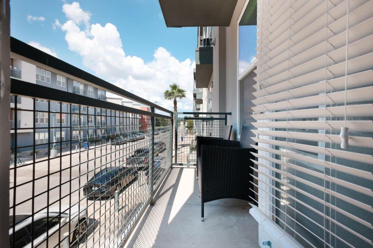 1 Bd Luxury Stay With Pool Near Riverwalk San Antonio Exterior photo